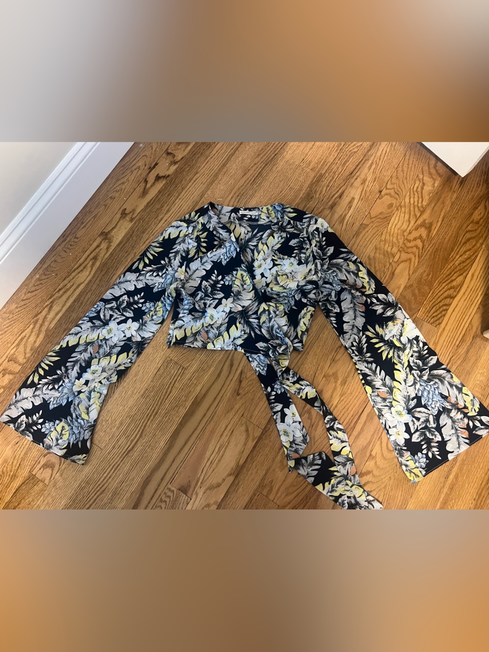 Mustard Seed Navy Floral Criss Cross Crop Top